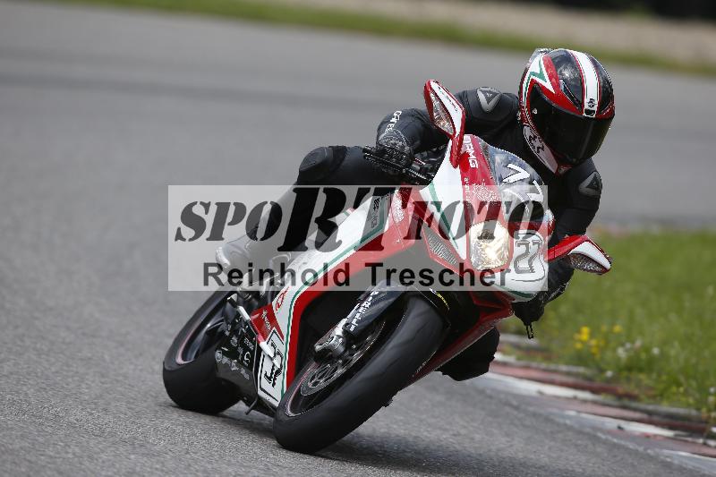 /Archiv-2024/29 12.06.2024 MOTO.CH Track Day ADR/Gruppe gelb/77